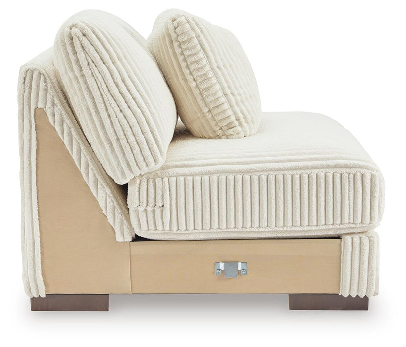 Lindyn Sectional with Chaise - Valley Furniture (Rohnert Park, CA)