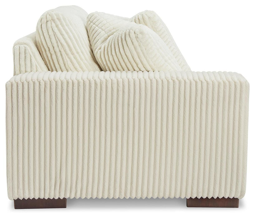 Lindyn Sectional with Chaise - Valley Furniture (Rohnert Park, CA)