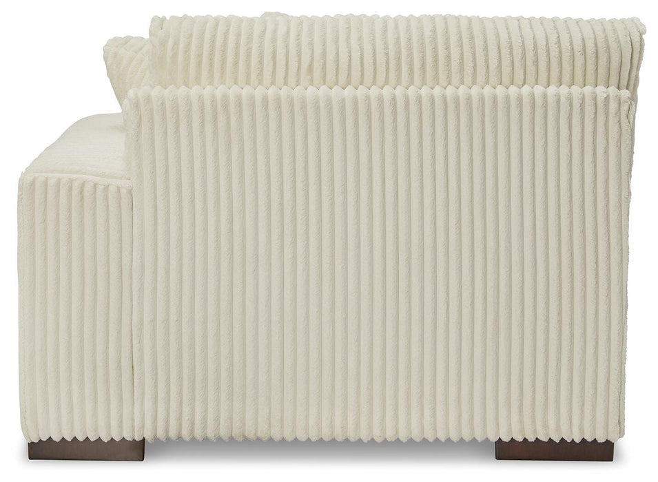 Lindyn Sectional with Chaise - Valley Furniture (Rohnert Park, CA)