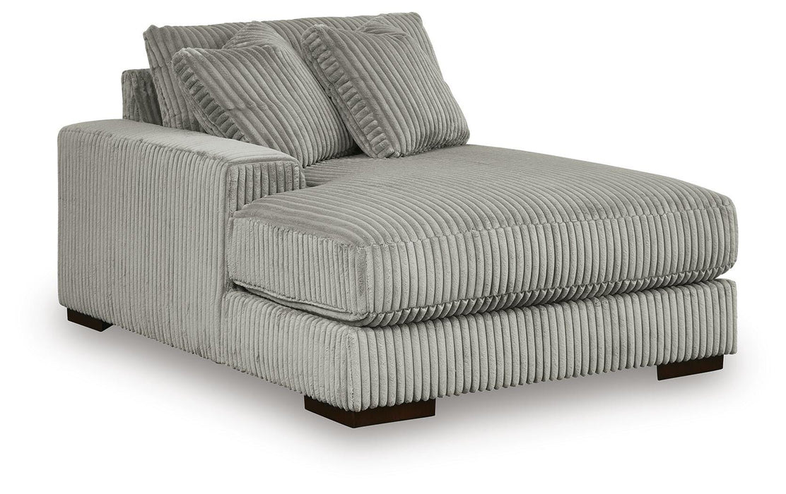 Lindyn Sectional with Double Chaise - Valley Furniture (Rohnert Park, CA)
