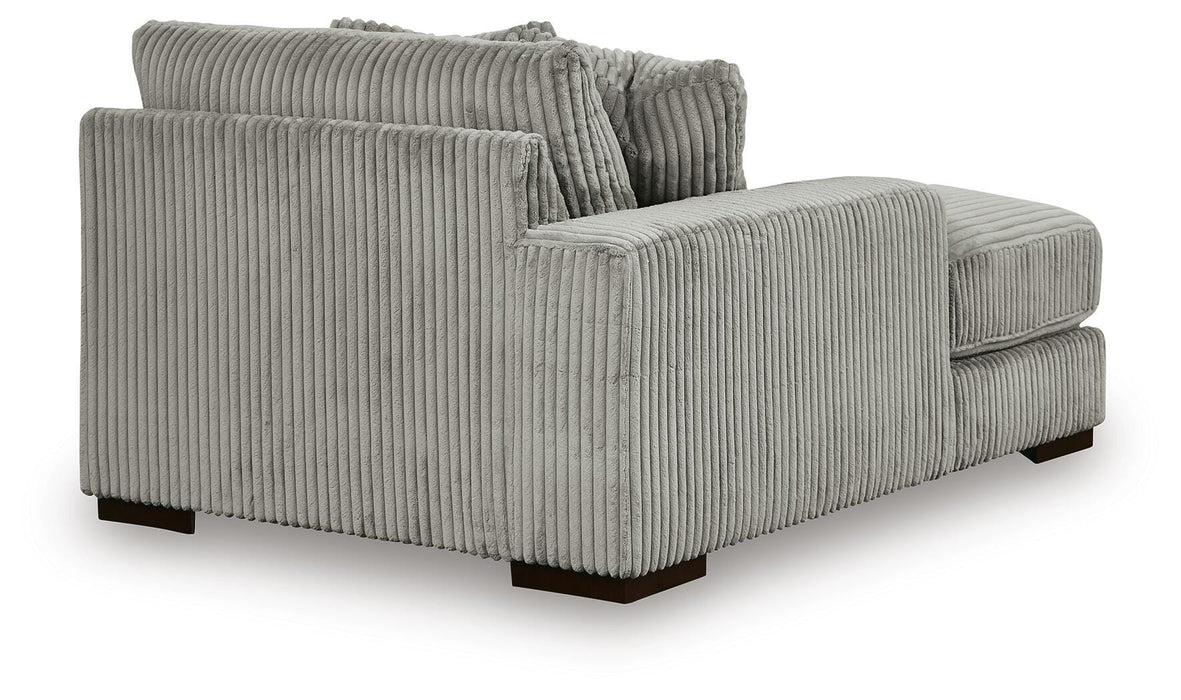 Lindyn Sectional with Chaise - Valley Furniture (Rohnert Park, CA)