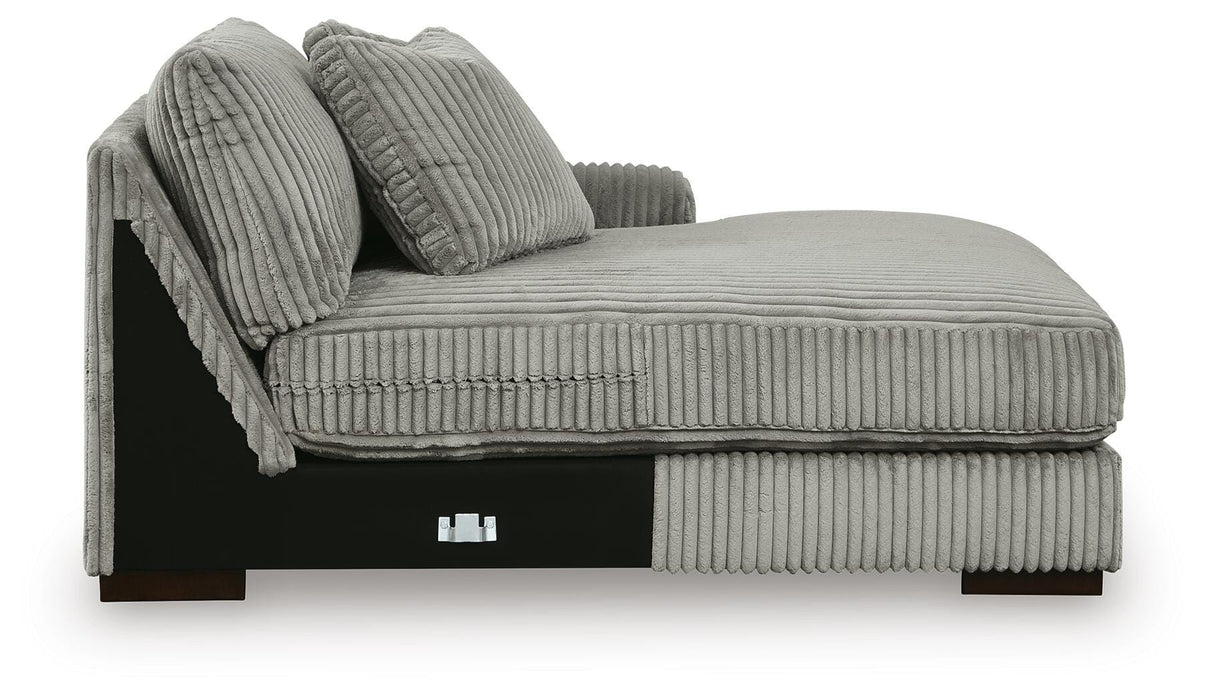 Lindyn Sectional with Double Chaise - Valley Furniture (Rohnert Park, CA)