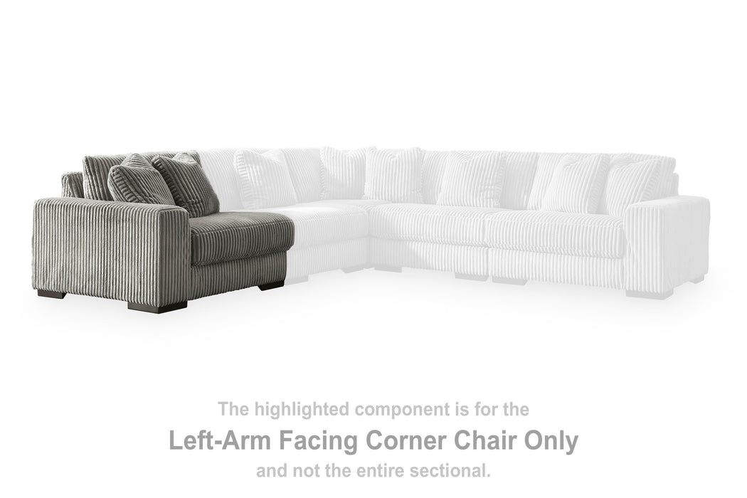Lindyn Sectional with Chaise - Valley Furniture (Rohnert Park, CA)