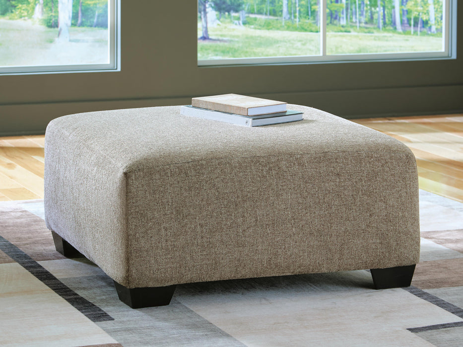 Newellen Oversized Accent Ottoman - Valley Furniture (Rohnert Park, CA)