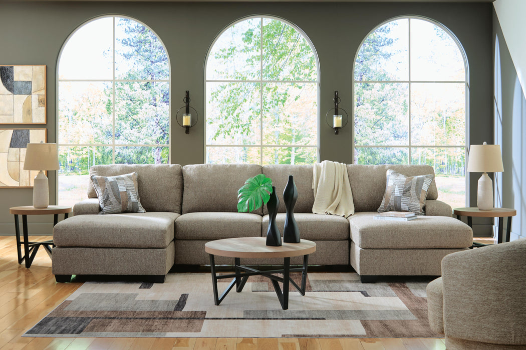 Newellen Sectional with Chaise - Valley Furniture (Rohnert Park, CA)