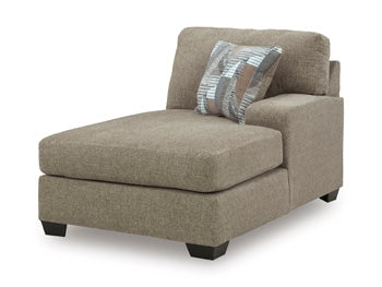 Newellen Sectional with Chaise - Valley Furniture (Rohnert Park, CA)