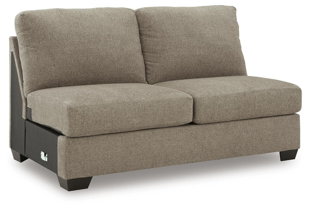 Newellen Sectional with Chaise - Valley Furniture (Rohnert Park, CA)