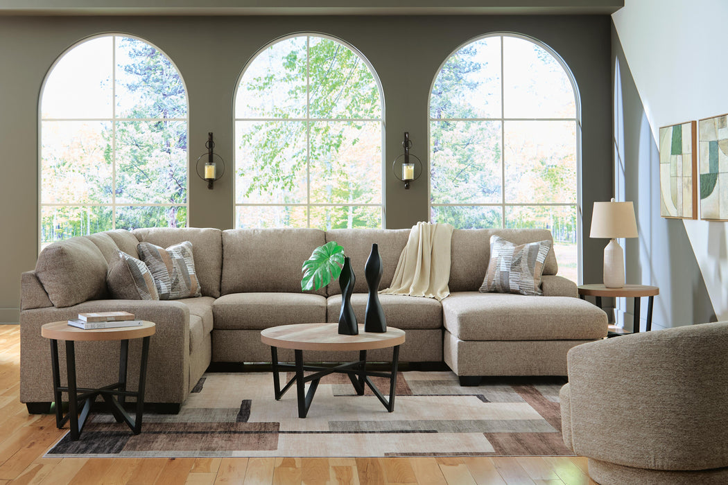 Newellen Sectional with Chaise - Valley Furniture (Rohnert Park, CA)