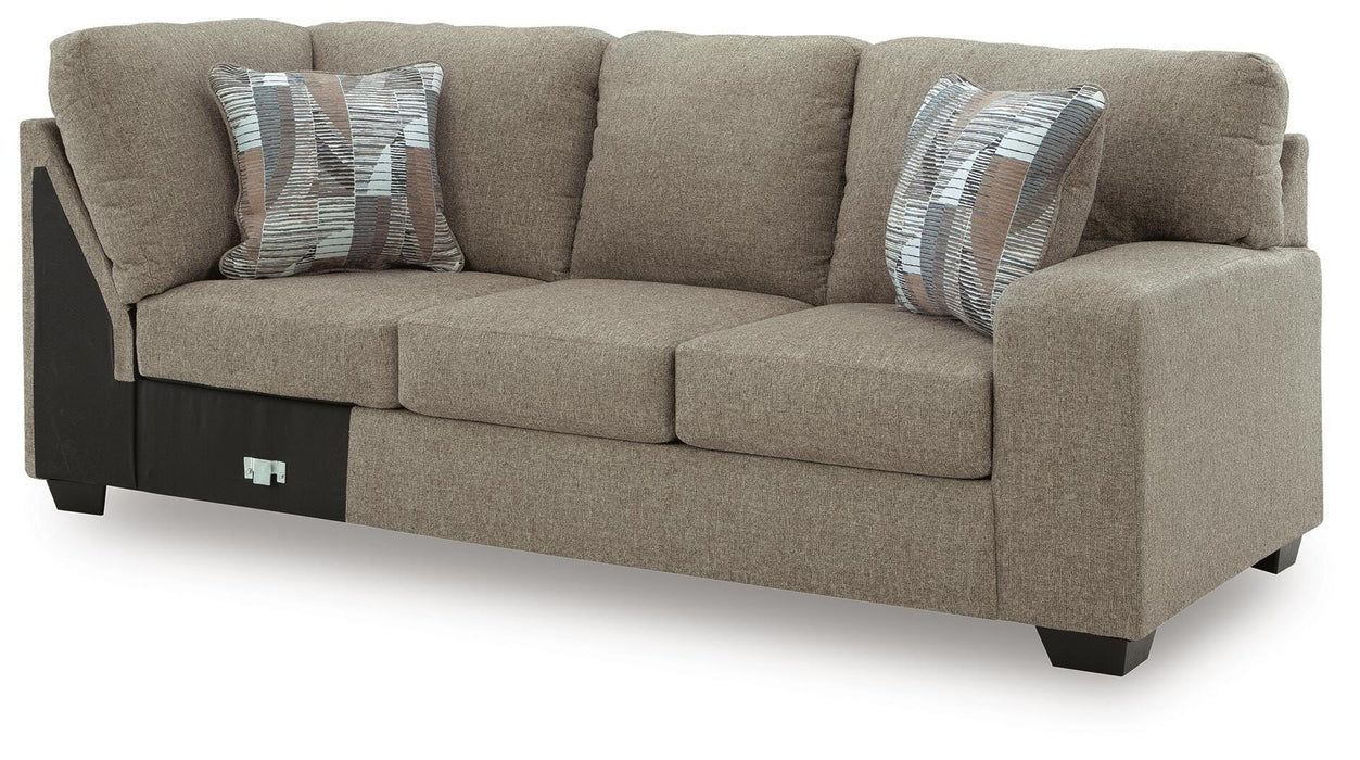 Newellen Sectional with Chaise - Valley Furniture (Rohnert Park, CA)