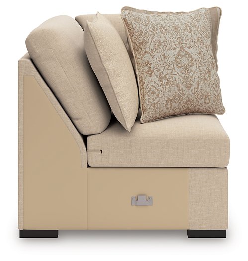 LadyMae Sectional with Chaise - Valley Furniture (Rohnert Park, CA)