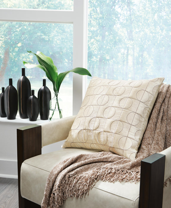Kydner Pillow (Set of 4) - Valley Furniture (Rohnert Park, CA)