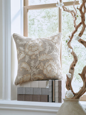 Viveka Pillow (Set of 4) - Valley Furniture (Rohnert Park, CA)