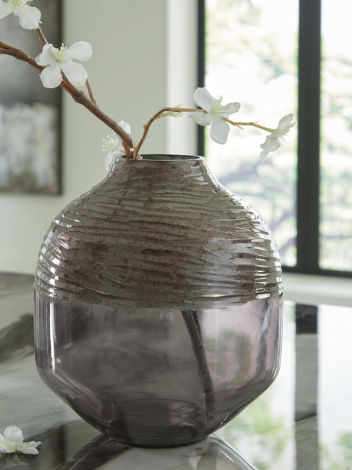 Harpwick Vase - Valley Furniture (Rohnert Park, CA)