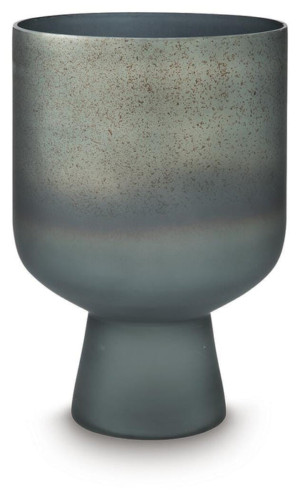 Pennmore Vase - Valley Furniture (Rohnert Park, CA)