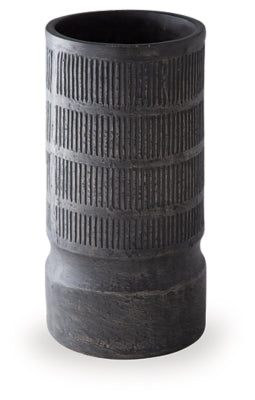 Beninworth Vase - Valley Furniture (Rohnert Park, CA)