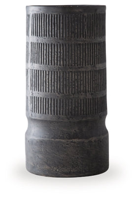 Beninworth Vase - Valley Furniture (Rohnert Park, CA)
