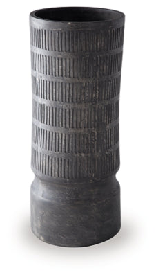 Beninworth Vase - Valley Furniture (Rohnert Park, CA)