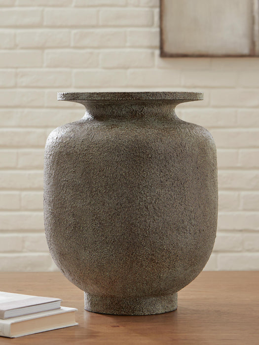 Jedwick Vase - Valley Furniture (Rohnert Park, CA)