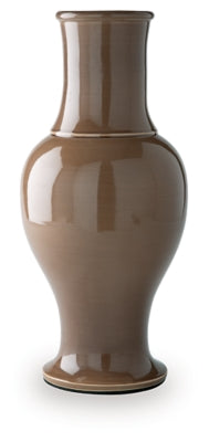 Tillmer Vase - Valley Furniture (Rohnert Park, CA)