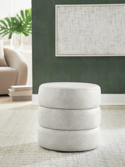 Ummi Swivel Accent Ottoman - Valley Furniture (Rohnert Park, CA)