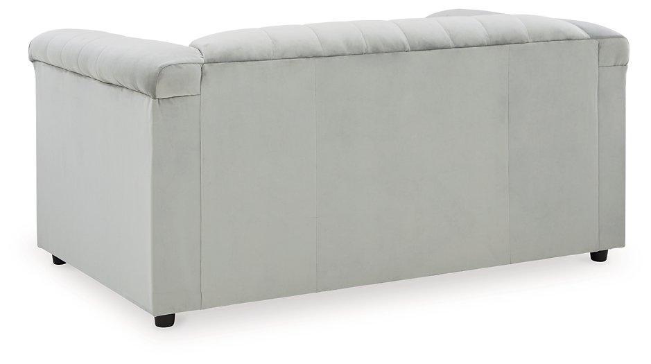 Josanna Loveseat