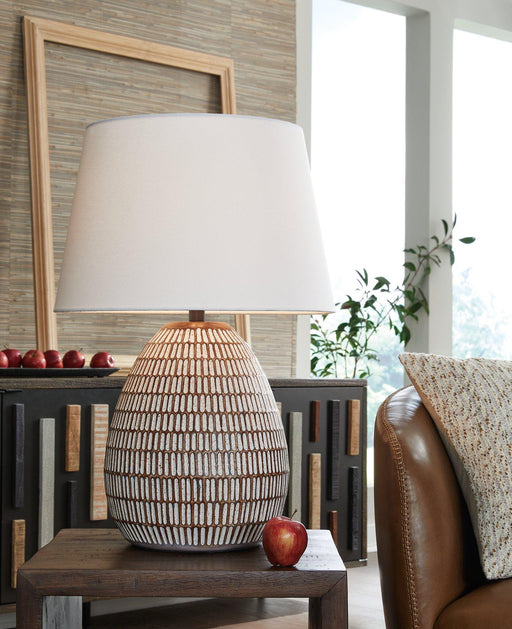 Darrich Table Lamp - Valley Furniture (Rohnert Park, CA)