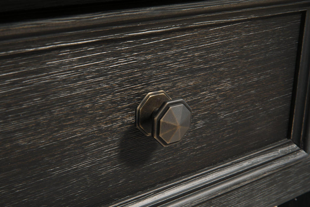 Tyler Creek Table Set - Valley Furniture (Rohnert Park, CA)