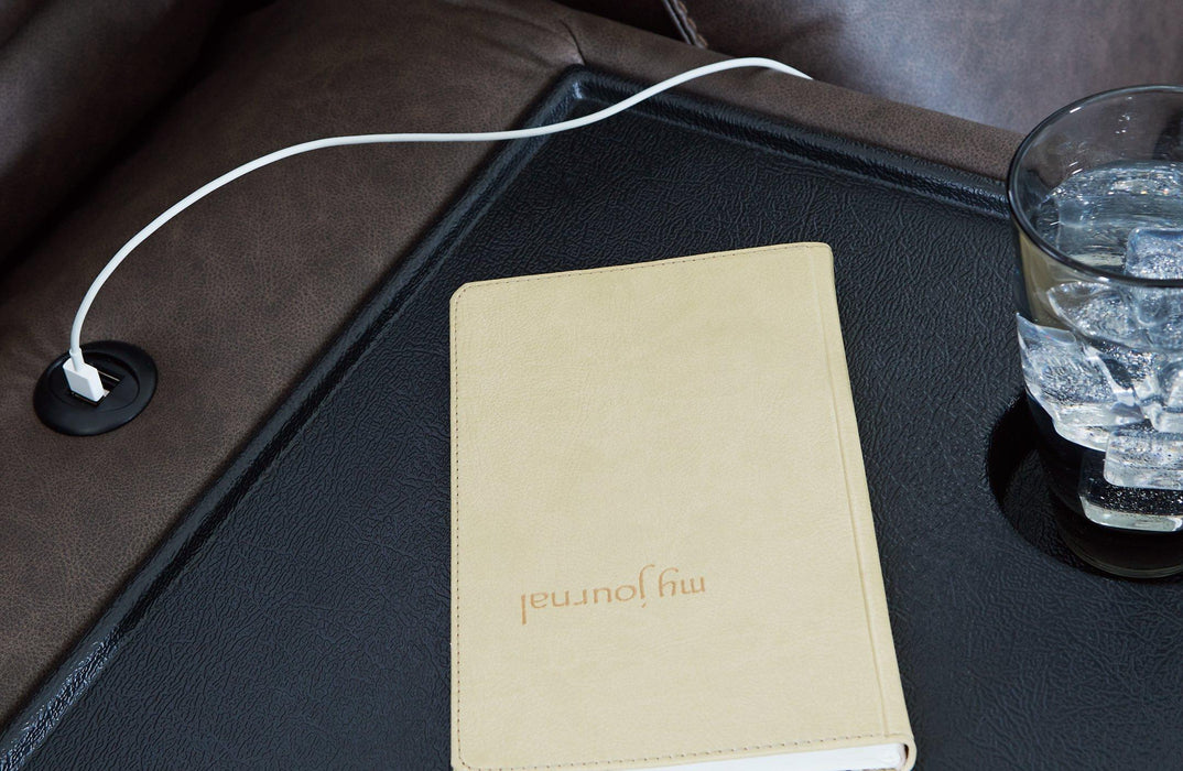 Lavenhorne Living Room Set - Valley Furniture (Rohnert Park, CA)