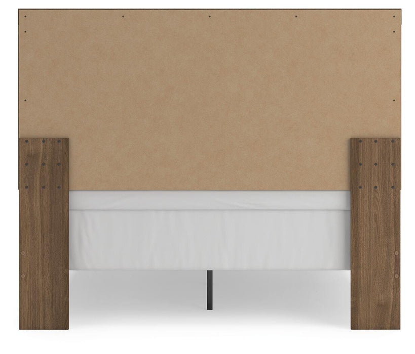 Broachmyn Bed - Valley Furniture (Rohnert Park, CA)