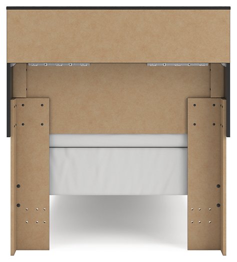 Broachmyn Bed - Valley Furniture (Rohnert Park, CA)
