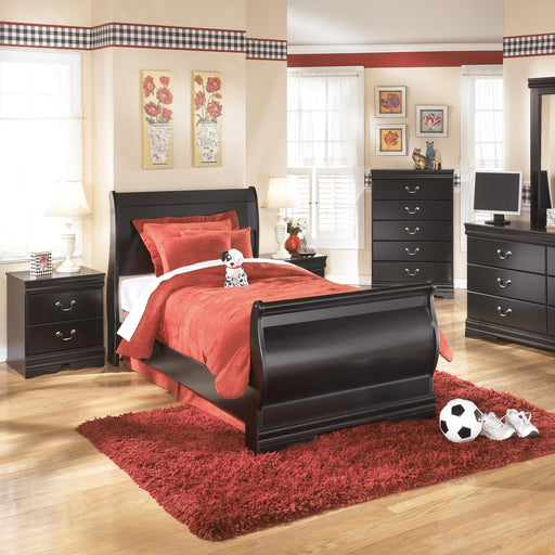 Huey Vineyard Dresser and Mirror - Valley Furniture (Rohnert Park, CA)