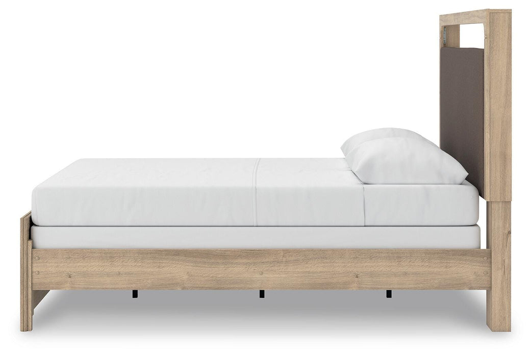 Kinlanni Upholstered Bed - Valley Furniture (Rohnert Park, CA)