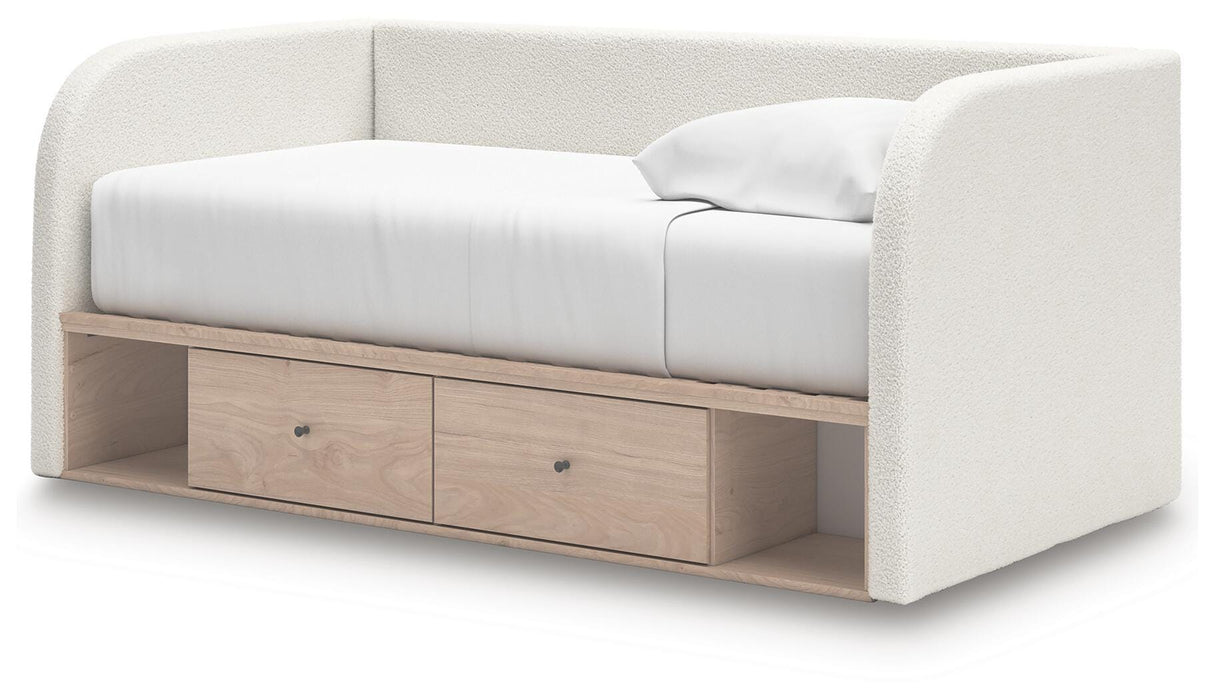 Arloster Upholstered Bed - Valley Furniture (Rohnert Park, CA)