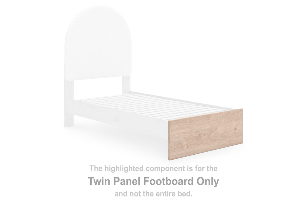 Arloster Upholstered Bed - Valley Furniture (Rohnert Park, CA)