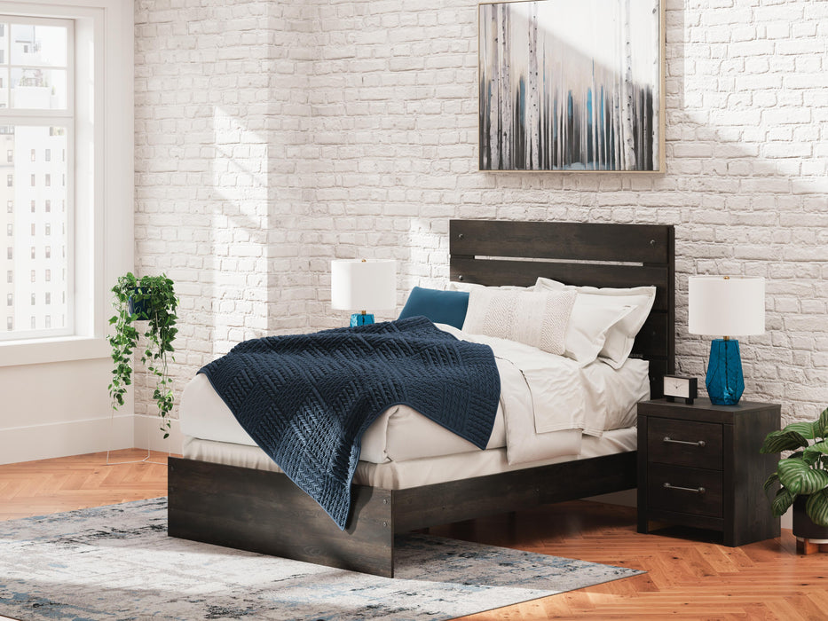 Hollivern Bedroom Set - Valley Furniture (Rohnert Park, CA)