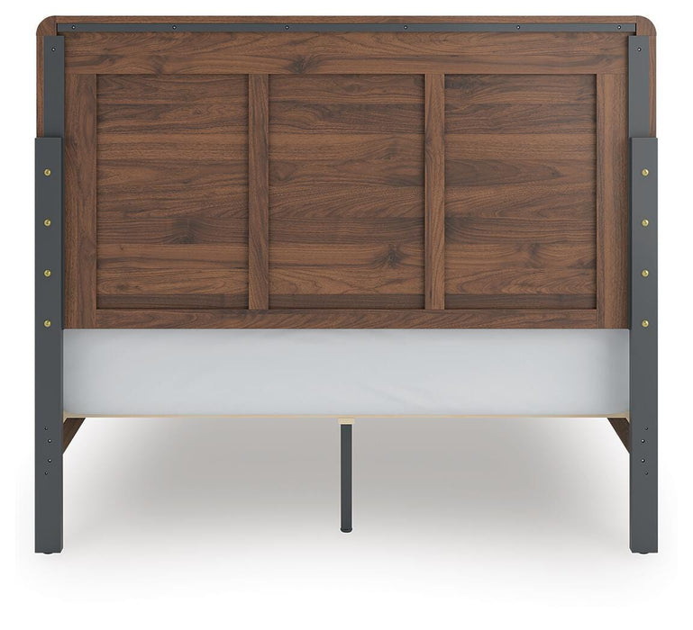 Fortlorn Bed - Valley Furniture (Rohnert Park, CA)