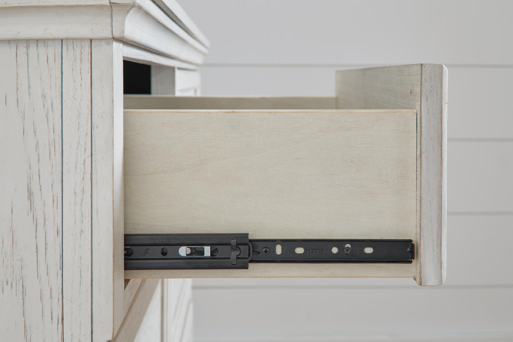 Robbinsdale Bedroom Set - Valley Furniture (Rohnert Park, CA)