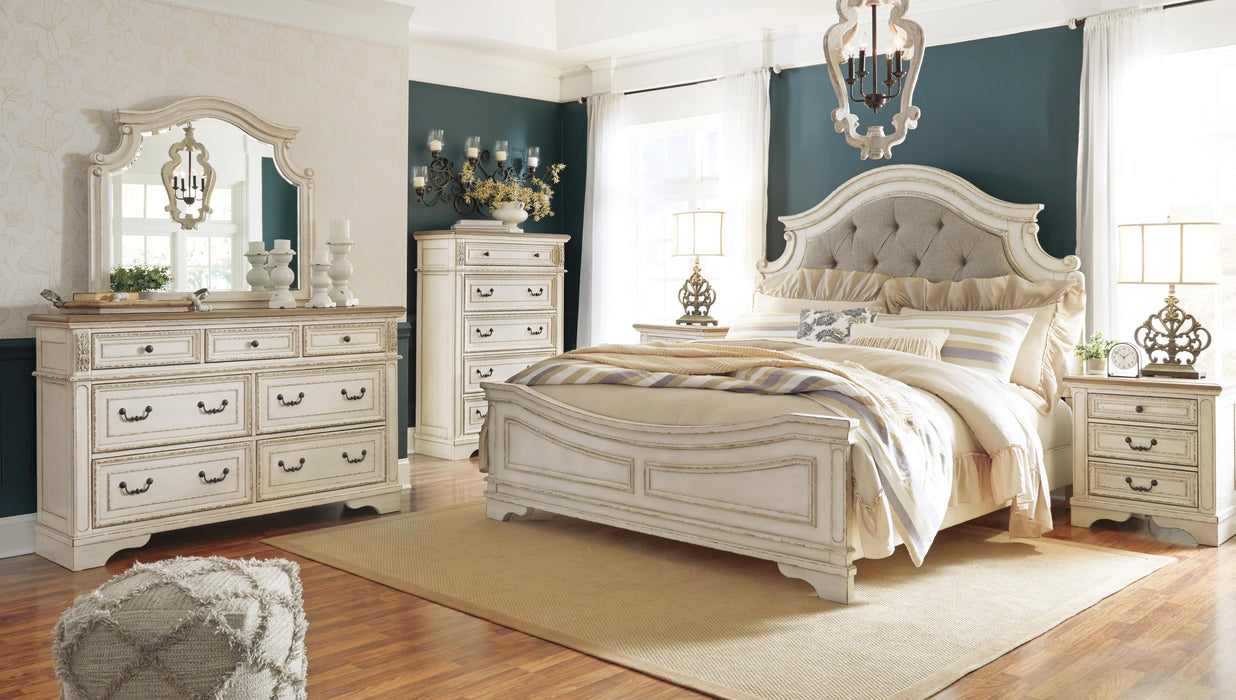 Realyn Upholstered Bed - Valley Furniture (Rohnert Park, CA)