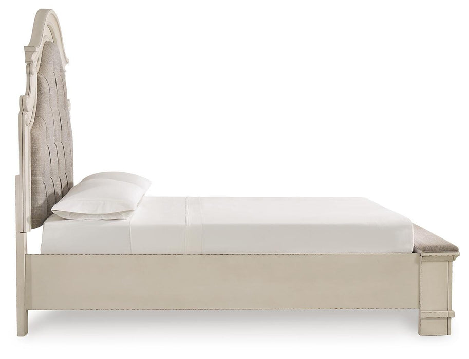 Realyn Upholstered Bed - Valley Furniture (Rohnert Park, CA)