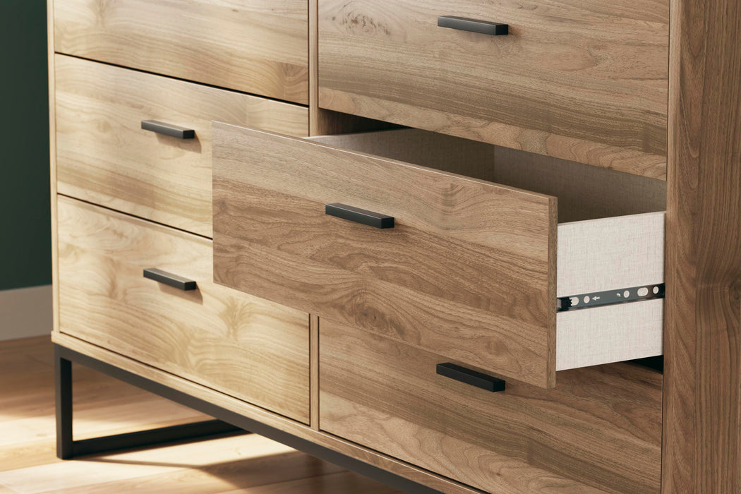 Deanlow Bedroom Package - Valley Furniture (Rohnert Park, CA)