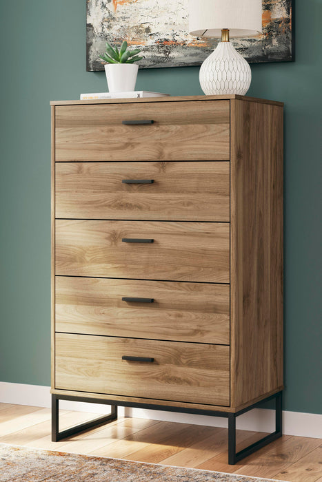 Deanlow Chest of Drawers - Valley Furniture (Rohnert Park, CA)