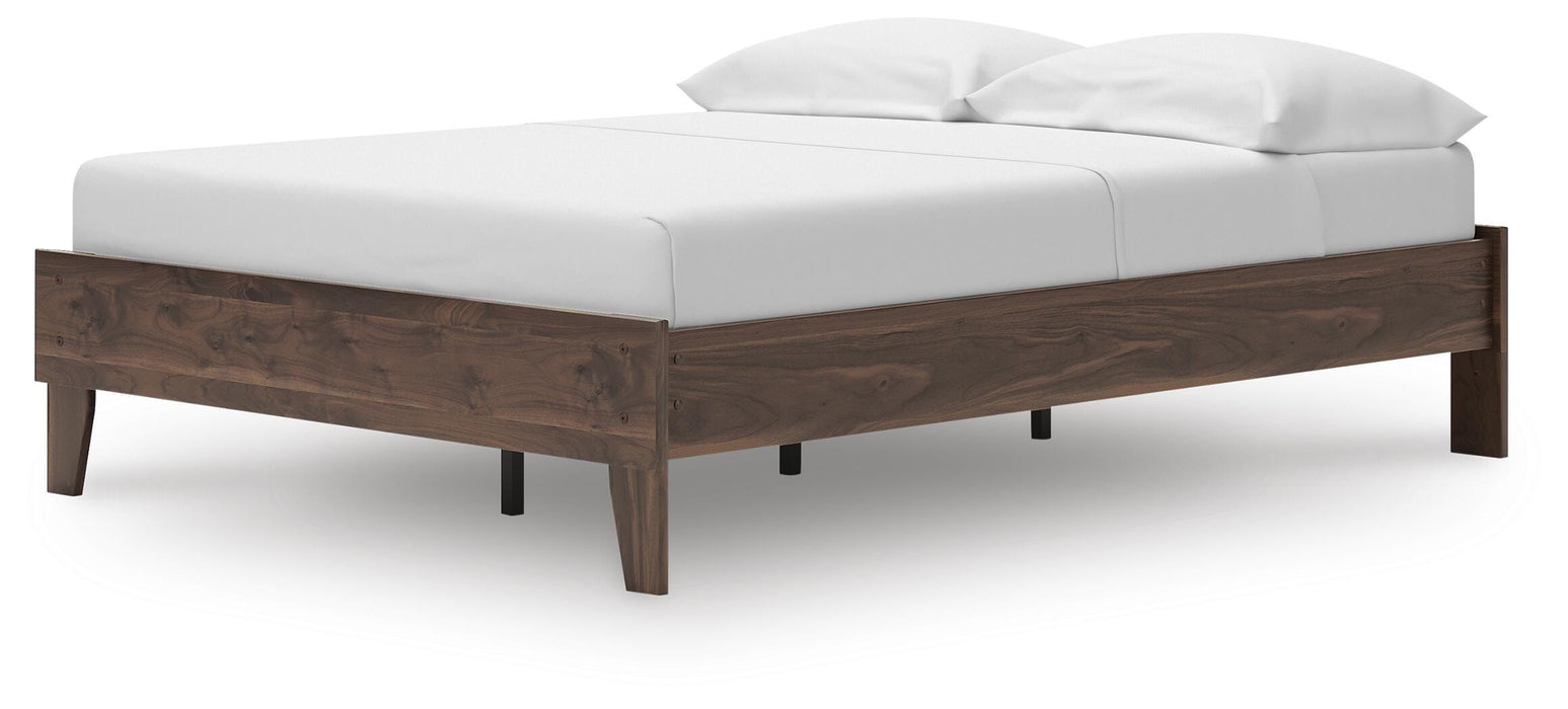Calverson Bed - Valley Furniture (Rohnert Park, CA)