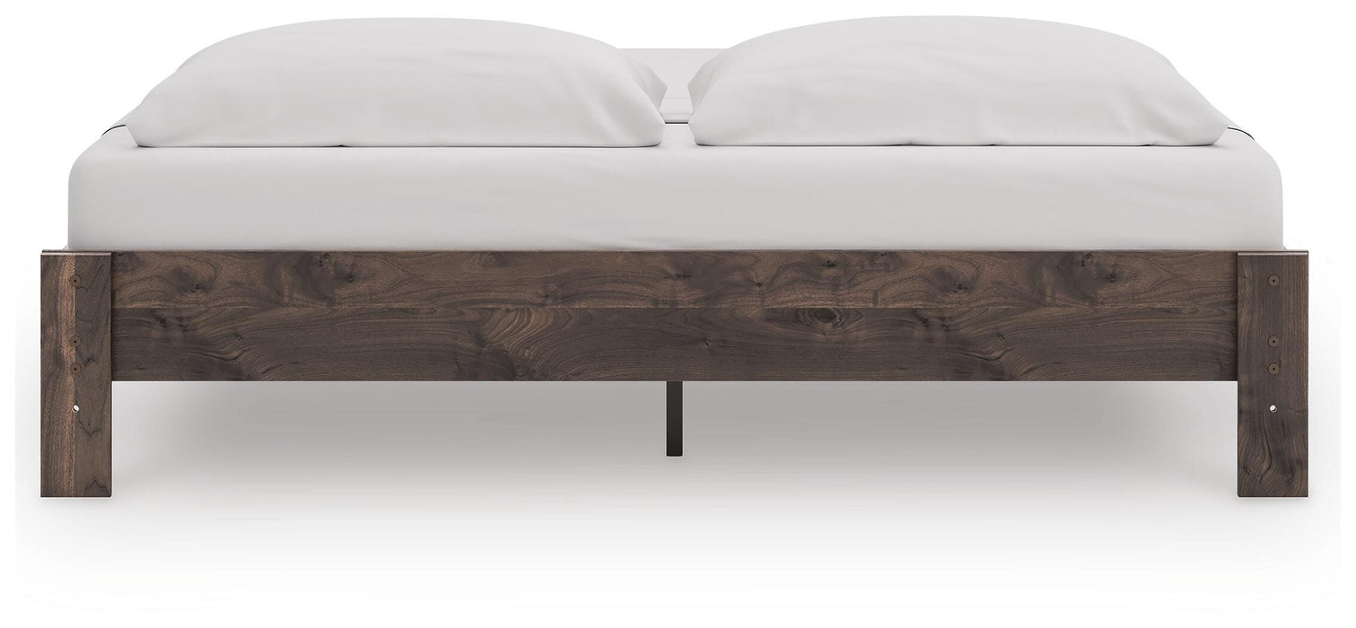 Calverson Bed - Valley Furniture (Rohnert Park, CA)