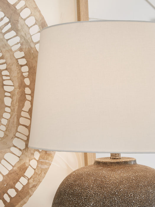 Neavesboro Lamp Set - Valley Furniture (Rohnert Park, CA)