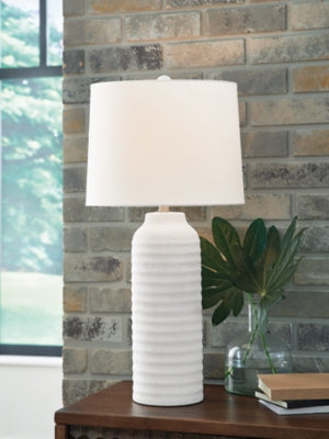 Vauville Table Lamp (Set of 2) - Valley Furniture (Rohnert Park, CA)