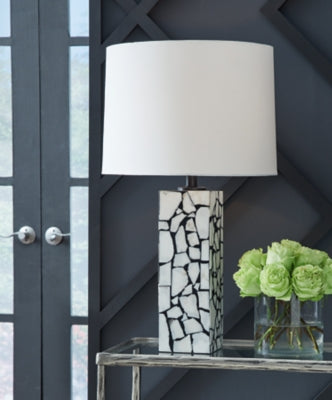 Macaria Table Lamp - Valley Furniture (Rohnert Park, CA)