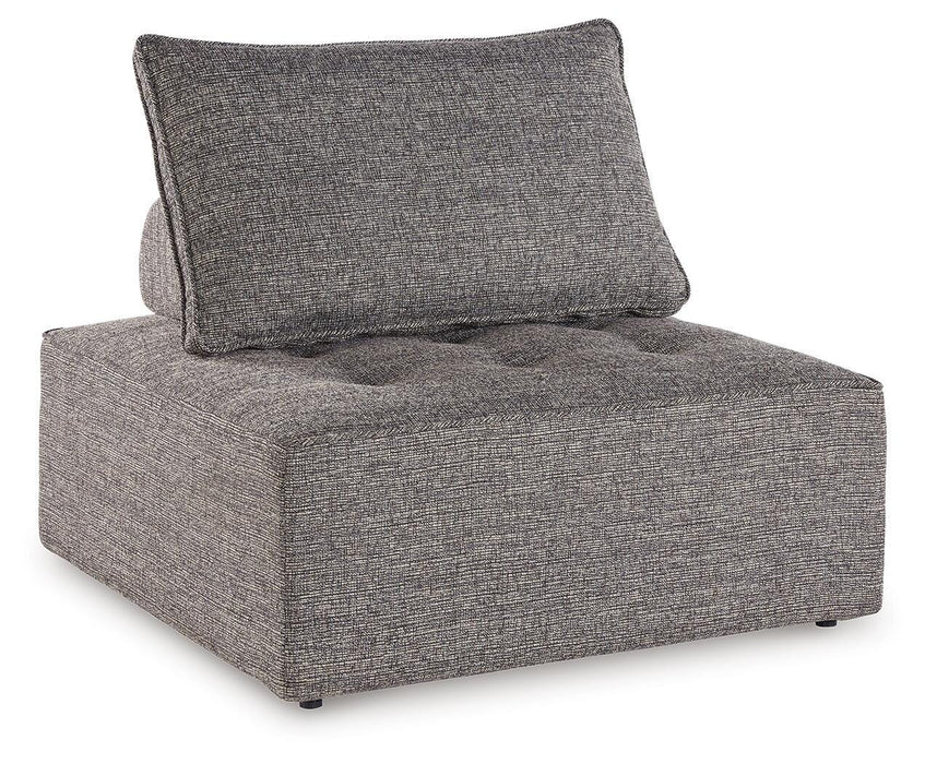 Bree Zee Outdoor Lounge Chair with Cushion - Valley Furniture (Rohnert Park, CA)