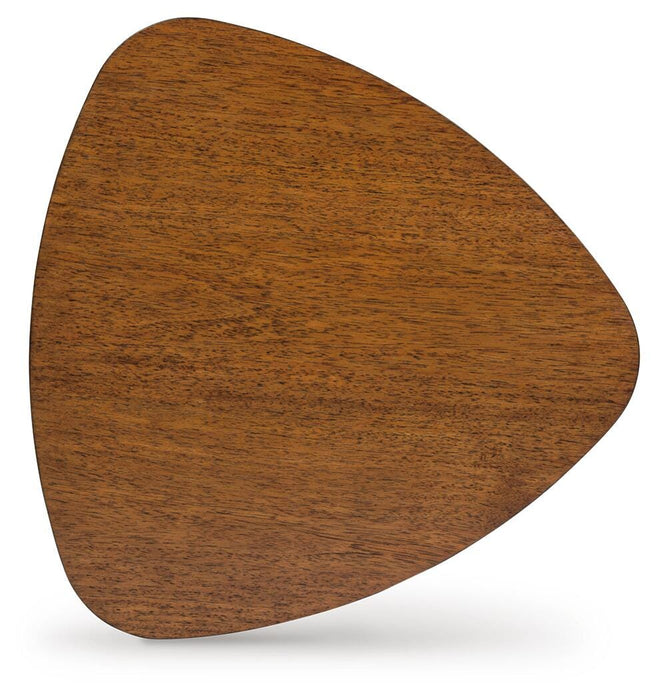 Lyncott Table (Set of 3) - Valley Furniture (Rohnert Park, CA)