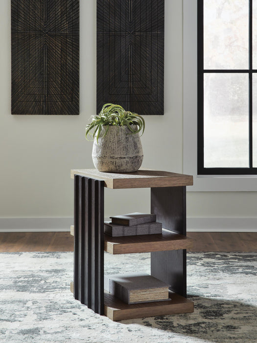 Rylandyn End Table - Valley Furniture (Rohnert Park, CA)